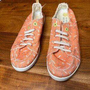 Vionic Pismo Beach Washable Shoes in Papaya Sun Fun,  Women's 9.5 M - excellent!